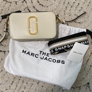 Marc Jacobs Snapshot